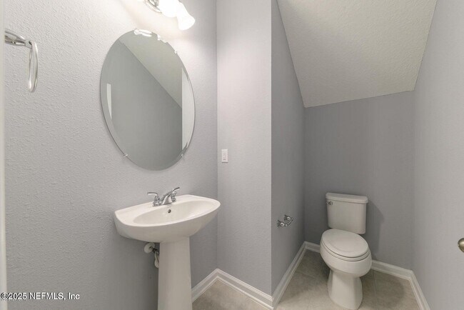 Building Photo - 180 Concave Ln