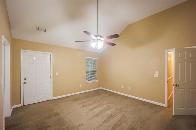 Building Photo - 4827 Wolfcreek View