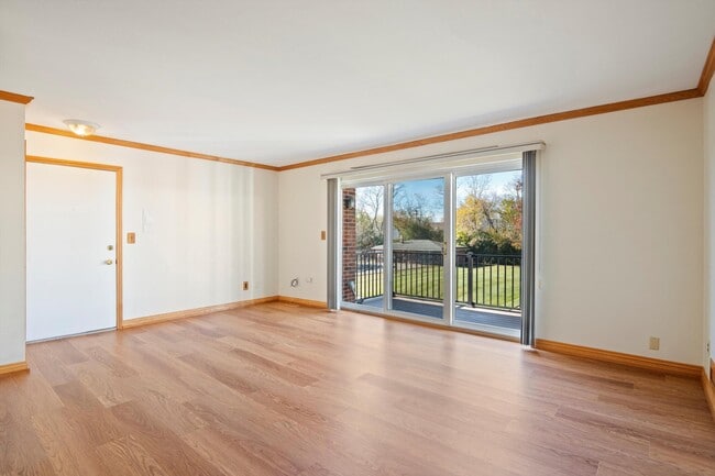 Building Photo - 29516 Bobrich St