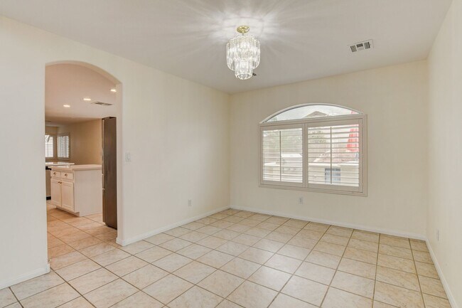 Building Photo - 8913 Arabian Filly Ave
