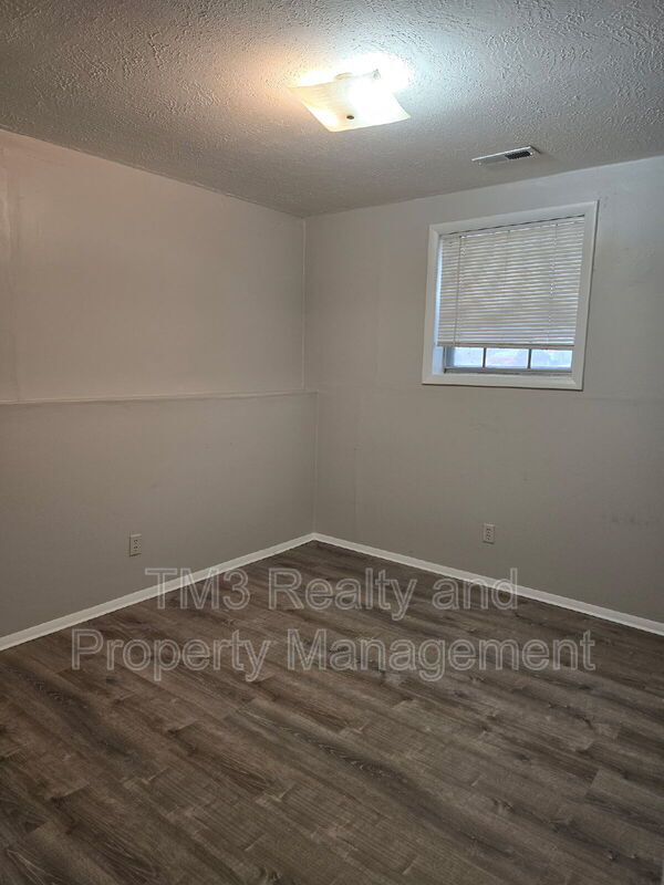 Building Photo - 2514 Ousdahl Rd