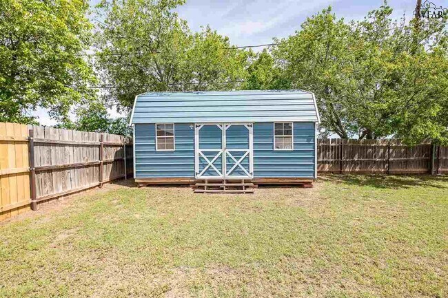 Building Photo - 6000 Laci Ln