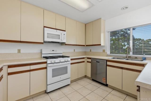 Building Photo - 5444 Loganberry Way