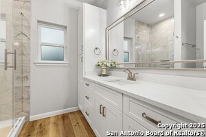 Building Photo - 505 Linden Ave