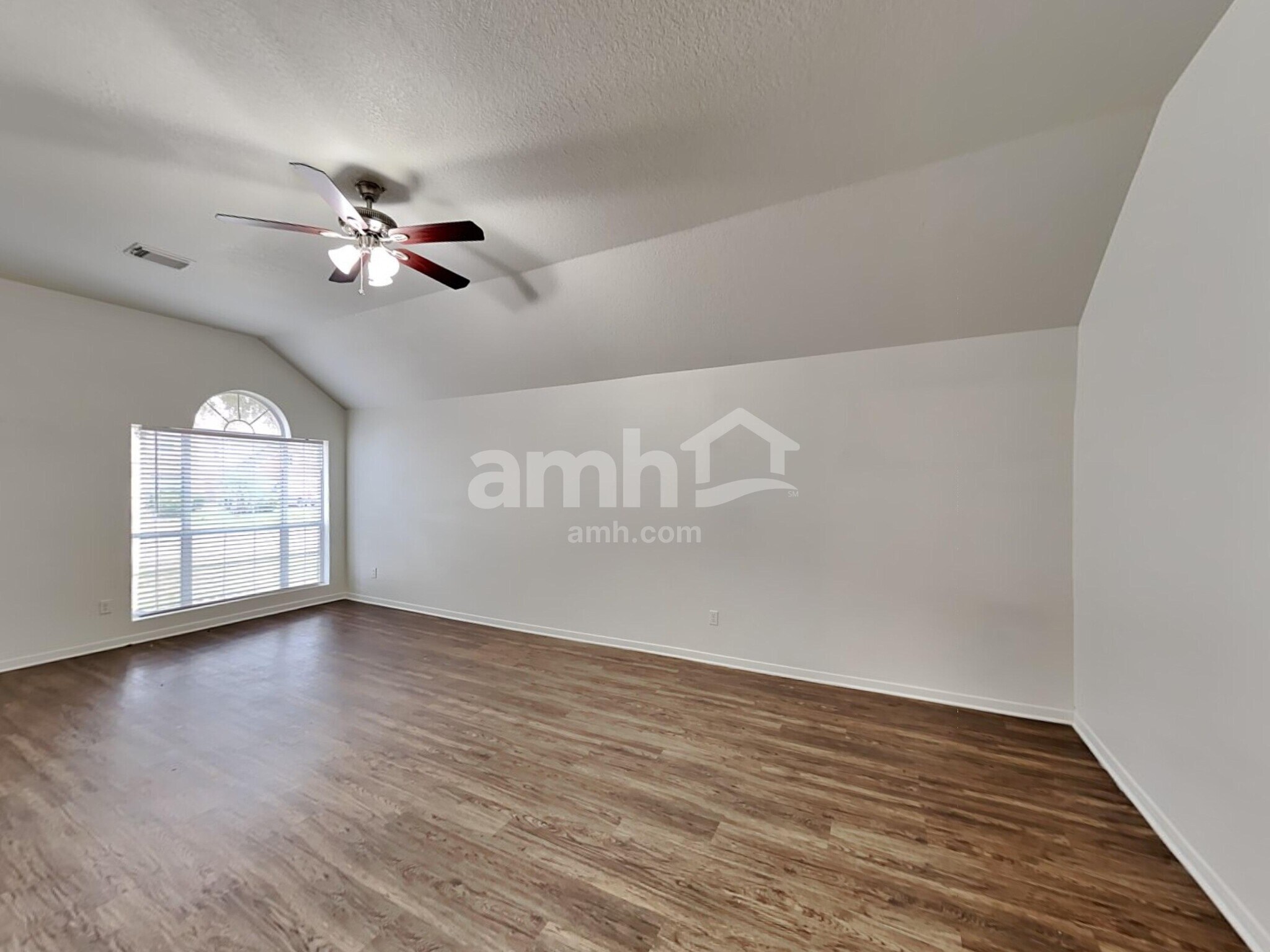 Building Photo - 12123 Landsdown Ridge Way