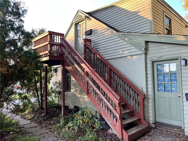 Primary Photo - 227 Danbury Rd