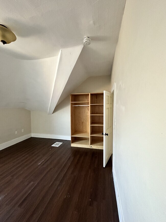 422 Loras Boulevard Apts. LLC 422 Loras Blvd Dubuque IA 52001