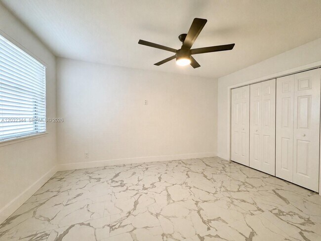 Building Photo - 1200 SW 113th Terrace