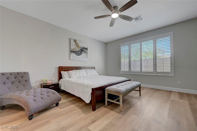 Building Photo - 5477 Vespertine Moon Ave