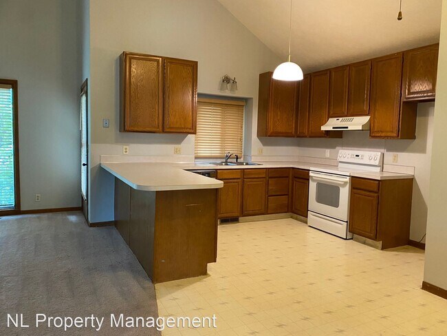 Building Photo - 2 br, 2 bath House - 3523 Comstock Ave.