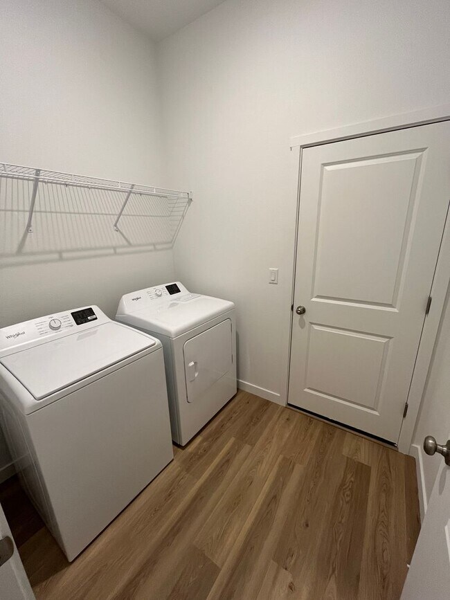 Building Photo - Newly Constructed Four Bedroom Home