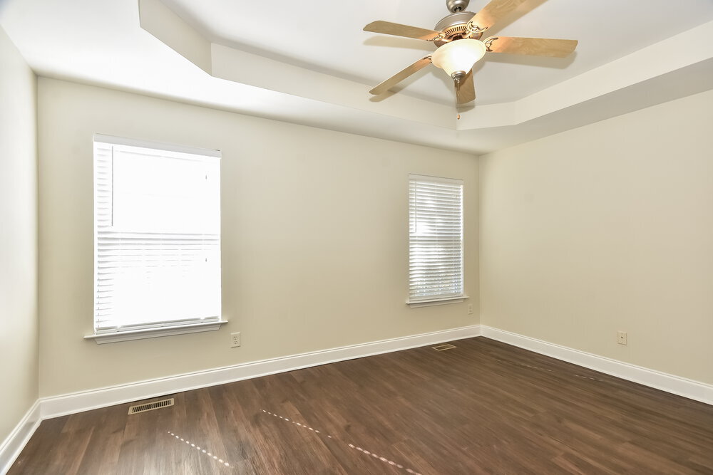 Building Photo - 1565 Bridgecrest Dr