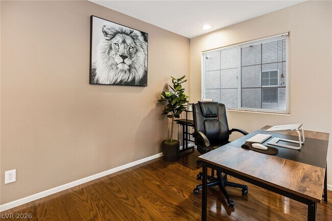 Building Photo - 9065 Hanging Tapestry Ct