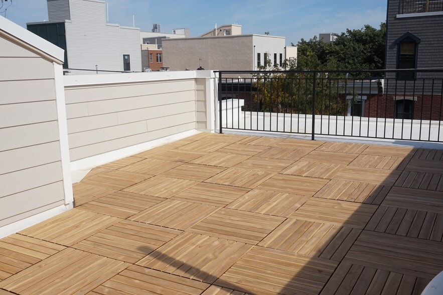 Roof Deck - 1138 S 24th St