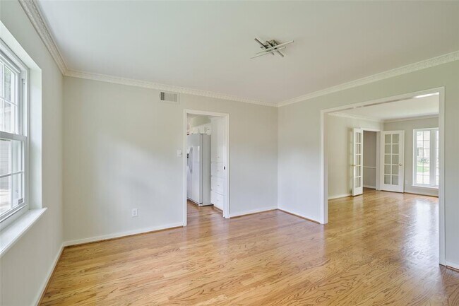 Building Photo - 12402 Stafford Springs Dr