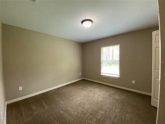 Building Photo - 13760 SW 81 Cir