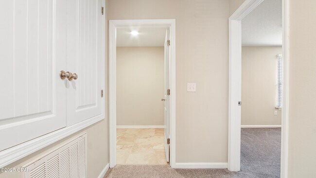 Building Photo - 7115 Shimano Way