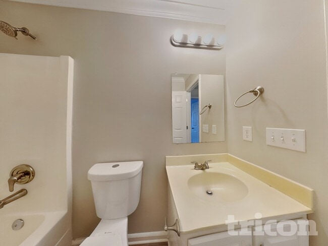 Building Photo - 3855 Range Crest Ct