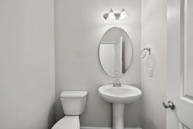 Building Photo - 2116 Curry Mdw Wy