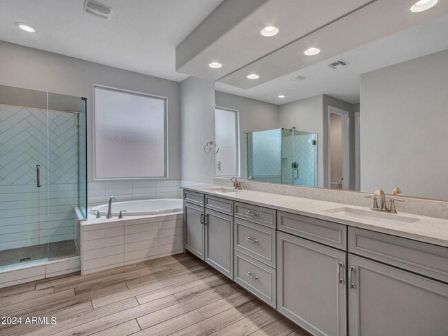 Building Photo - 44529 N Sonoran Arroyo Ln