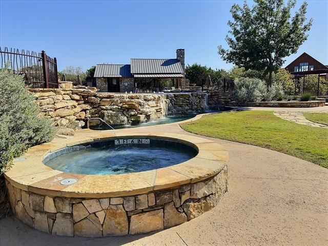 Building Photo - 1653 Scenic Dr