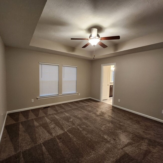 Building Photo - 5117 Heathbrook Dr