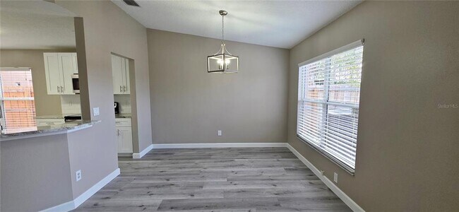 Building Photo - 11143 Bramblebrush St