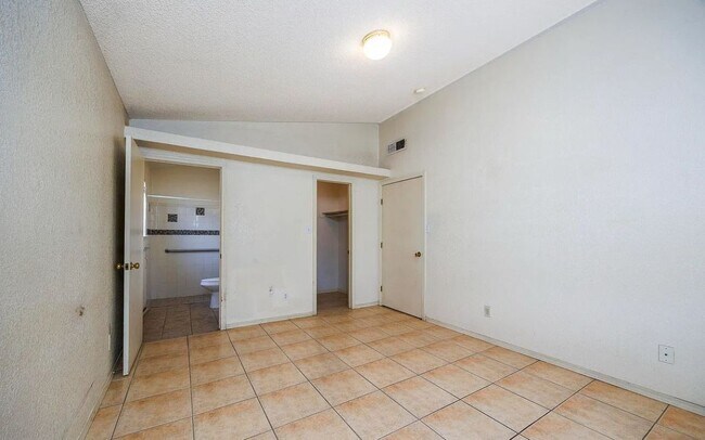 Building Photo - 2488 Tierra Rica Way