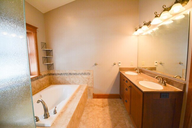 Building Photo - ALL UTILITIES PAID-NO LAWN CARE 4-Bedroom Home with Spacious Master Suite & Country Charm