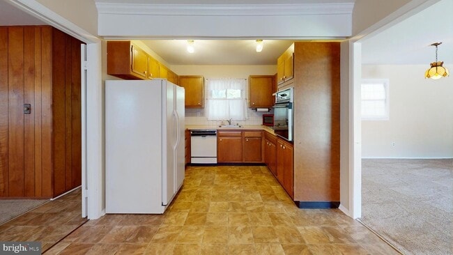 Building Photo - 13200 Ithan Ln