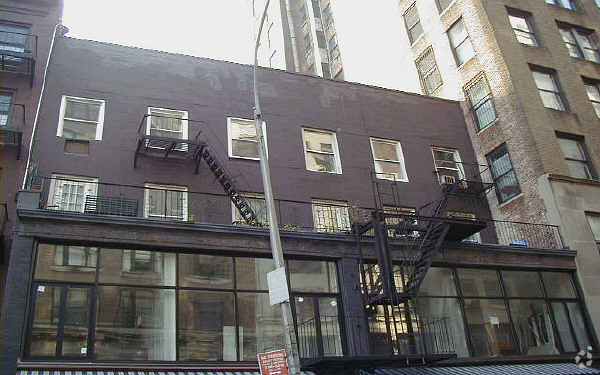 Primary Photo - 122 East 27th Street