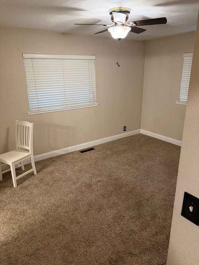 Building Photo - Pioneer Home