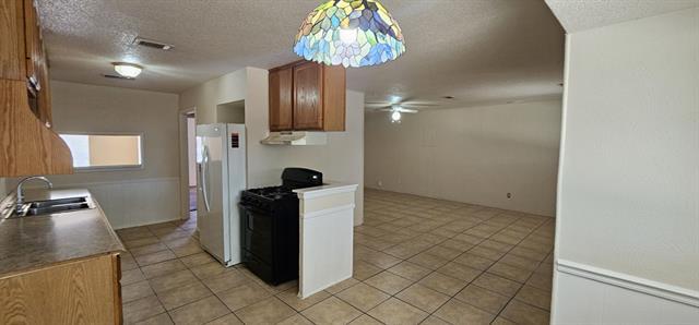 Building Photo - 7205 Merry Ln