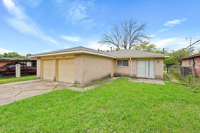 Building Photo - 8835 Martin Luther King Blvd