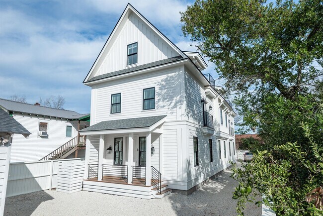 Building Photo - 759 Rutledge Ave