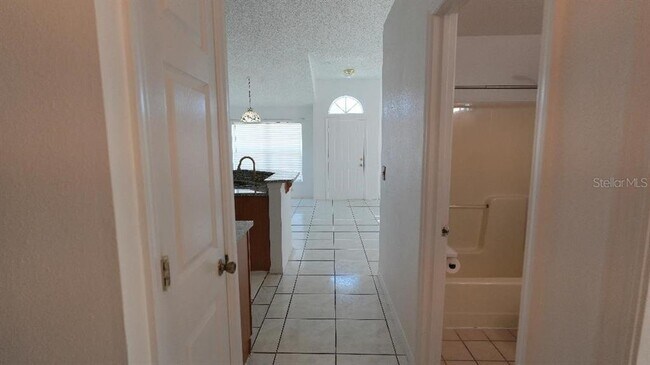 Building Photo - 6849 Long Needle Ct