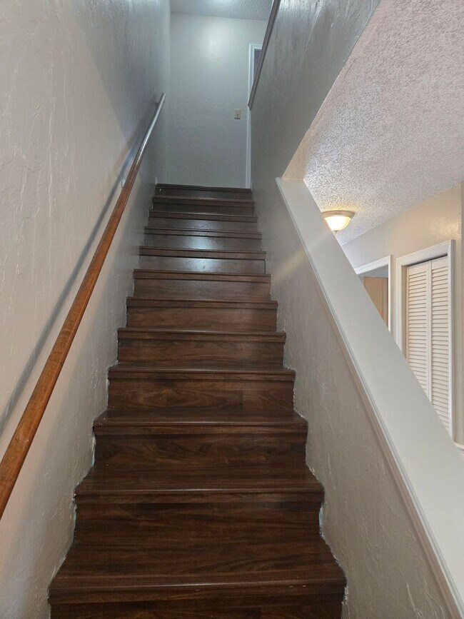 Building Photo - Charming 2-bedroom, 1.5-bath in the desirable Bellamy Forge