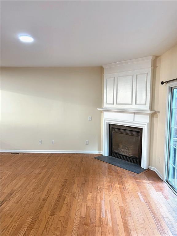 Building Photo - 1370 Thornborough Dr