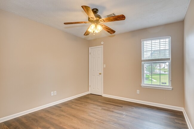 Building Photo - 4111 Eagle Nest Dr