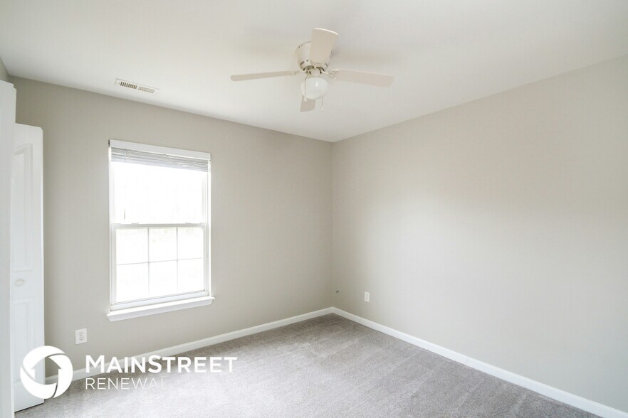 Building Photo - 9127 White Aspen Pl