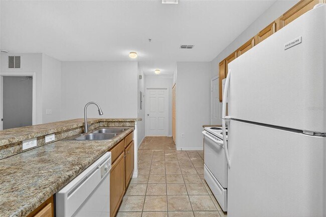 Building Photo - 5550 E Michigan St