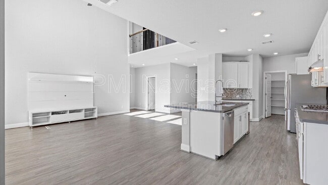 Building Photo - 2310 Olive Wy