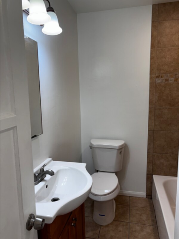 Building Photo - 1751 Republic St