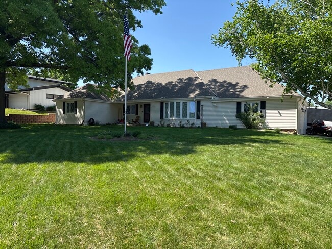 Primary Photo - 12052 Jackson Rd