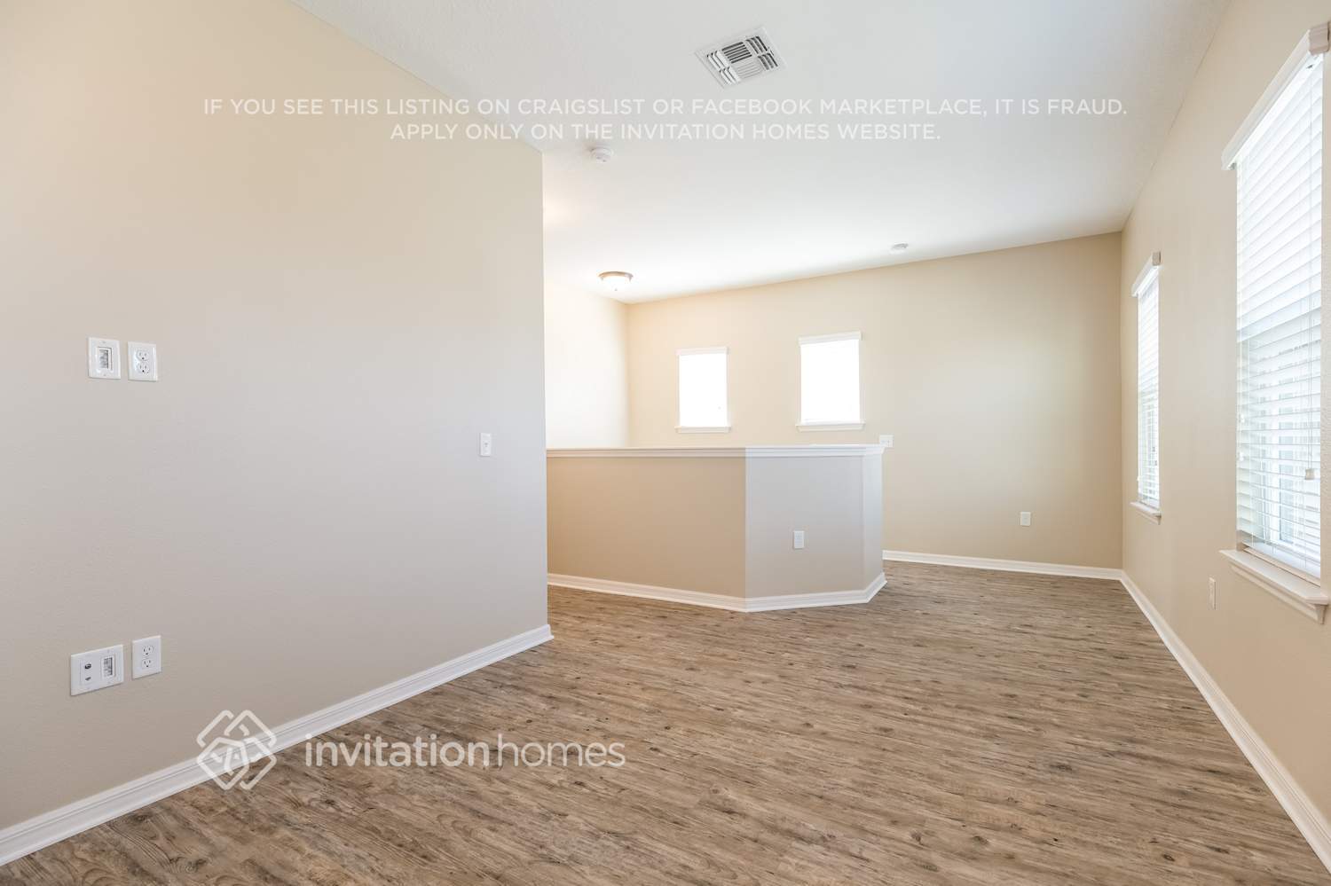 Building Photo - 9311 Meadow Hunt Way