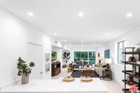 Building Photo - 11620 Chenault St