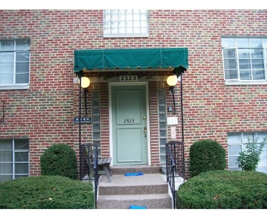  - 2323 Riverside Dr