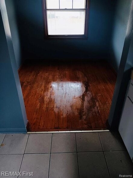 Building Photo - 15625 Bringard Dr