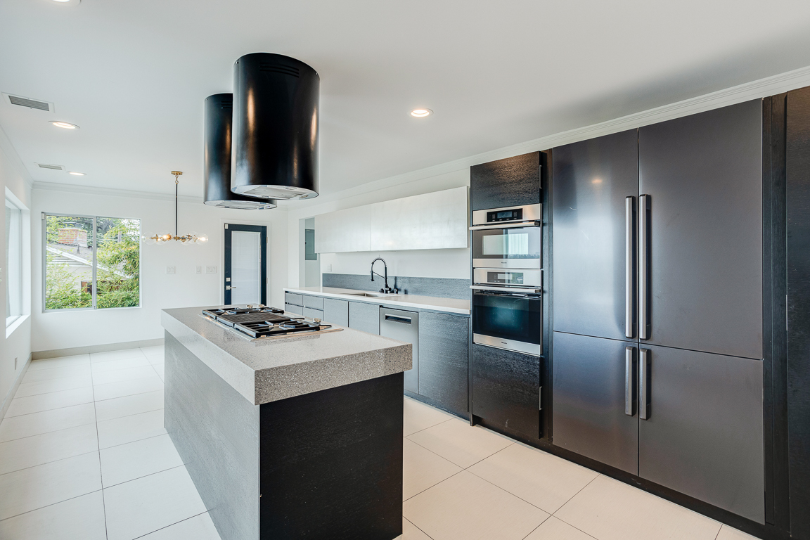 Building Photo - 11354 Sunshine Ter