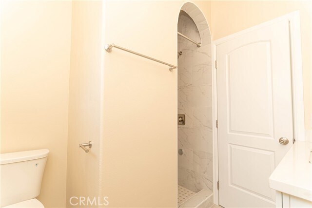 Building Photo - 9246 Cedros Ave